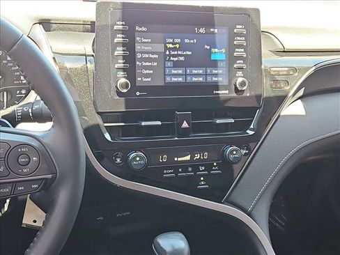 Certified 2023 Toyota Camry SE FWD image 14