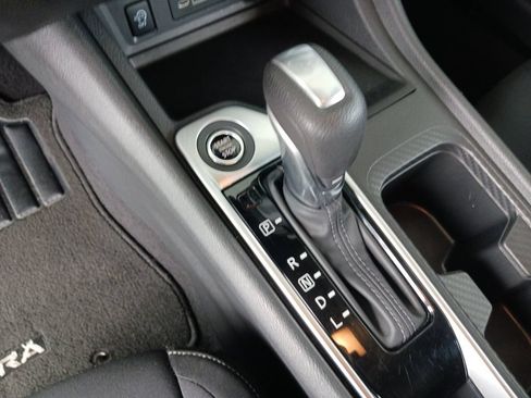 Used 2025 Nissan Sentra SV FWD image 32