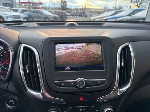 Used 2020 Chevrolet Equinox LT w/ LPO, Floor Liner Package image 12