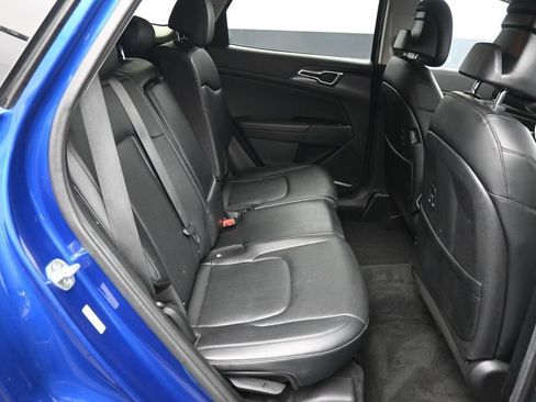 Certified 2023 Kia Sportage EX FWD image 23