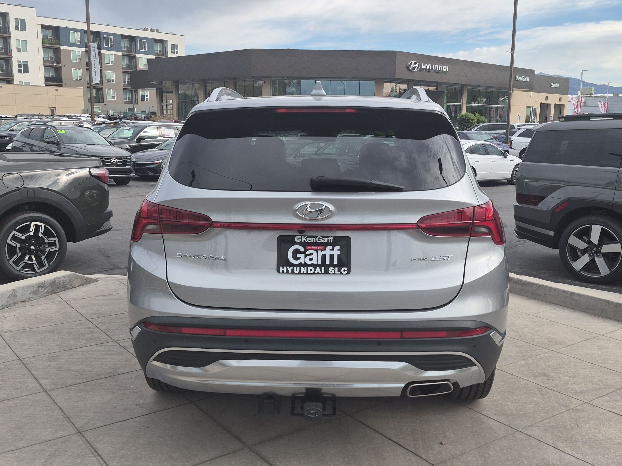Certified 2023 Hyundai Santa Fe Limited AWD/4WD image 5