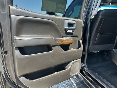 Used 2018 GMC Sierra 3500 Denali image 28