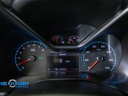 Used 2022 Chevrolet Colorado Z71 AWD/4WD image 16