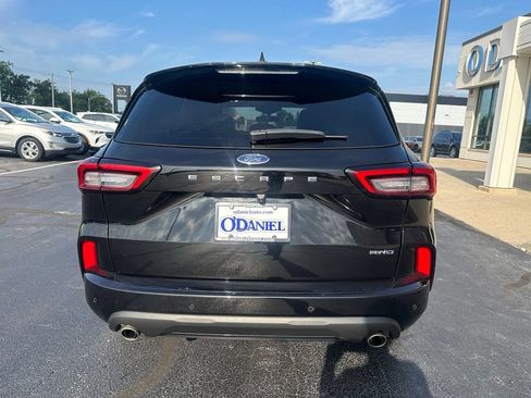 Used 2023 Ford Escape ST-Line w/ Tech Pack #1 AWD/4WD image 6