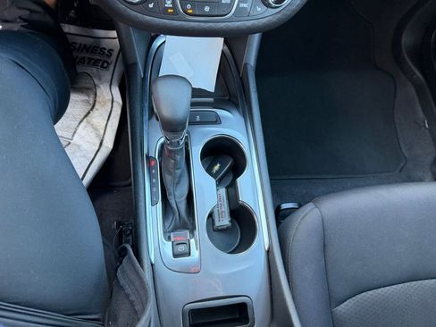 Used 2023 Chevrolet Malibu LT image 19