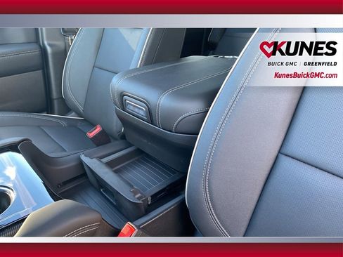 New 2026 GMC Yukon XL Elevation w/ Elevation Premium Package image 35