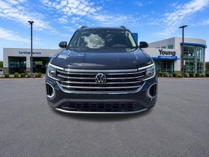 Used 2024 Volkswagen Atlas SE