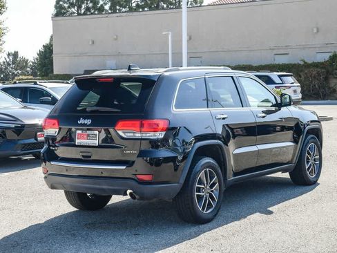 Used 2019 Jeep Grand Cherokee Limited AWD/4WD image 9