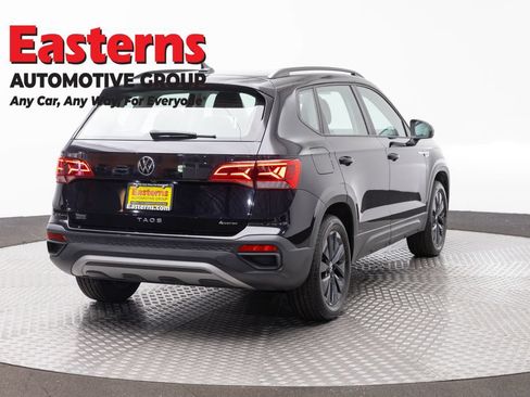 Used 2022 Volkswagen Taos S AWD/4WD image 5
