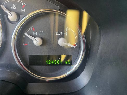 Used 2008 Lincoln Mark LT 2WD image 44