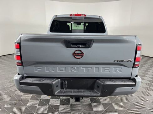 Used 2023 Nissan Frontier PRO-4X w/ Pro Convenience Package AWD/4WD image 9