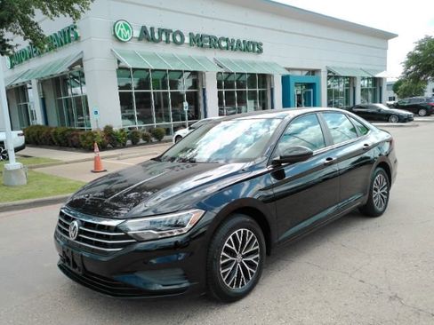 Used 2019 Volkswagen Jetta SE FWD image 1