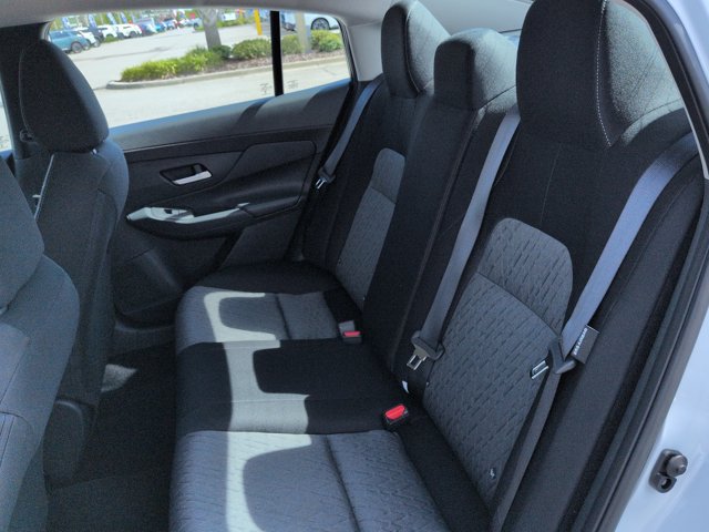 Certified 2027 Nissan Sentra SV w/ SV Convenience Package FWD image 13