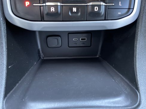 Used 2023 GMC Acadia SLE w/ Driver Convenience Package image 35