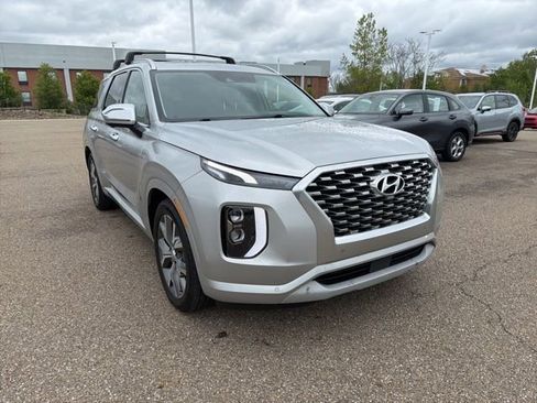 Used 2021 Hyundai Palisade Limited AWD/4WD image 2
