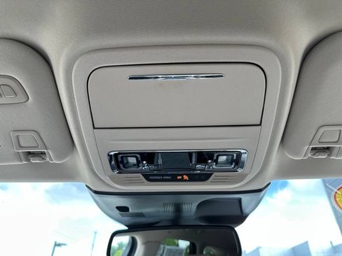 Used 2020 Lincoln Corsair AWD w/ Equipment Group 101A image 37