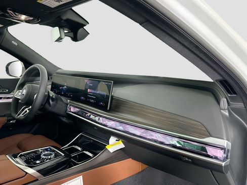 New 2026 BMW i7 eDrive50 w/ M Sport Package image 26