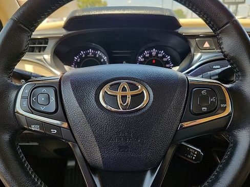 Used 2015 Toyota Avalon XLE FWD image 24