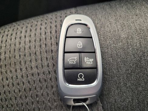 Used 2023 Hyundai Santa Fe SEL AWD/4WD image 32