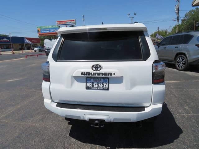 Used 2021 Toyota 4Runner SR5 Premium w/ Moonroof Package AWD/4WD image 6