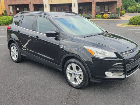 Used 2010 Ford Escape XLT FWD image 5