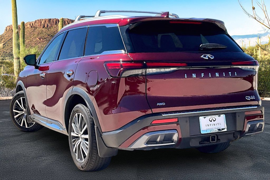 Used 2023 INFINITI QX60 Sensory w/ Vision Package AWD/4WD image 13