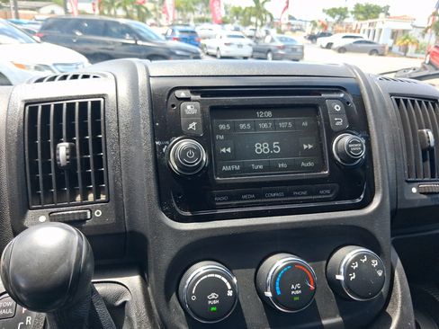 Used 2017 RAM ProMaster 2500 FWD image 16