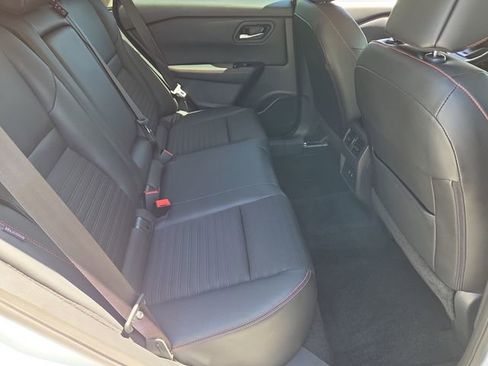 Used 2025 Nissan Rogue SV w/ Rock Creek Premium Package AWD/4WD image 18