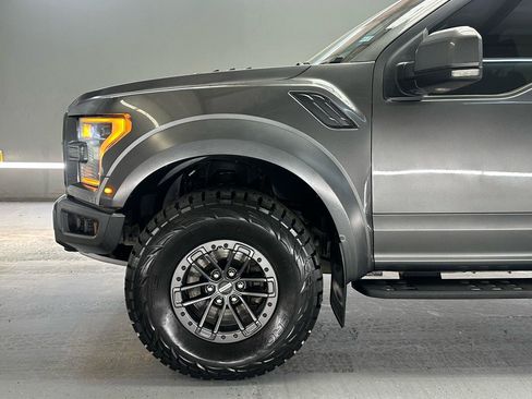 Used 2019 Ford F150 Raptor w/ Equipment Group 802A Luxury AWD/4WD image 5