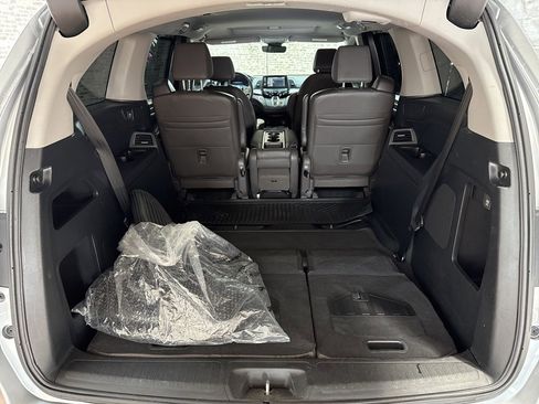 Used 2023 Honda Odyssey EX-L image 15