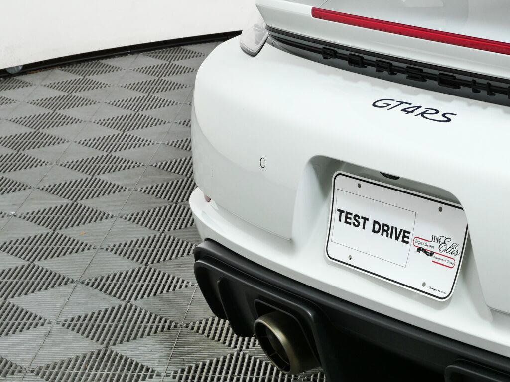 Certified 2025 Porsche 718 Cayman GT4 RS RWD image 32