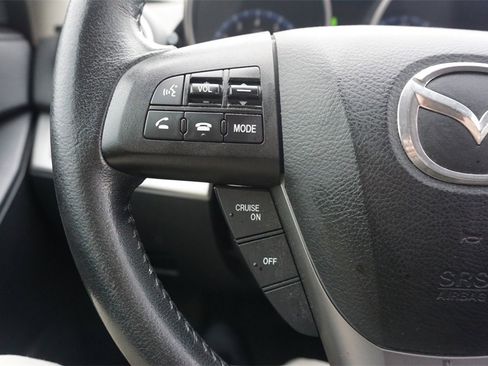 Used 2012 MAZDA MAZDA3 i Touring image 7