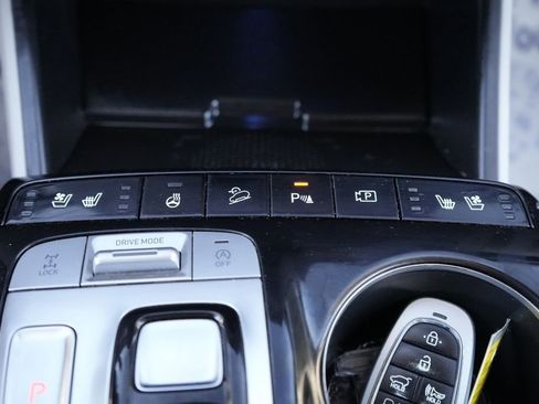 Used 2022 Hyundai Tucson Limited AWD/4WD image 36
