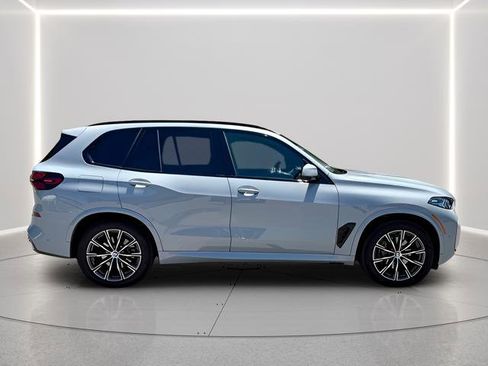 Used 2026 BMW X5 xDrive40i AWD/4WD image 6