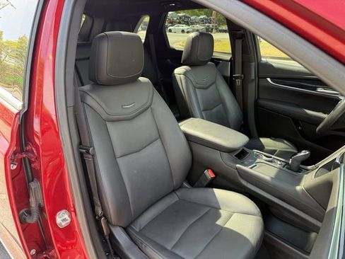 Used 2024 Cadillac XT5 Premium Luxury FWD image 44