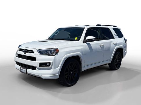 Used 2022 Toyota 4Runner TRD Sport w/ Technology Package RWD image 1