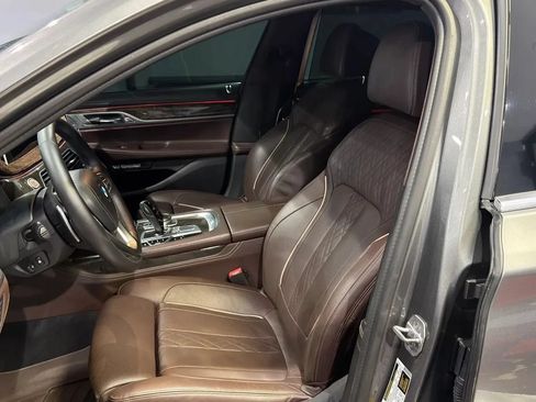 Used 2016 BMW 750i xDrive AWD/4WD image 9