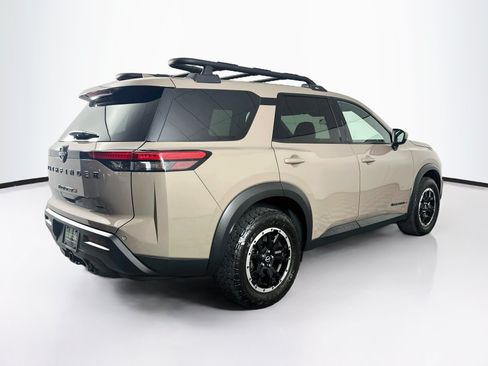 Used 2023 Nissan Pathfinder Rock Creek AWD/4WD image 9