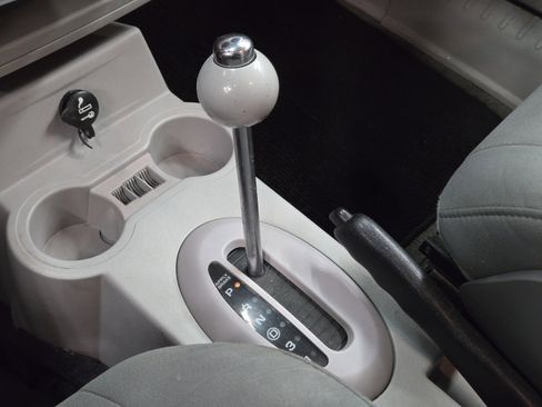 Used 2009 Chrysler PT Cruiser image 18