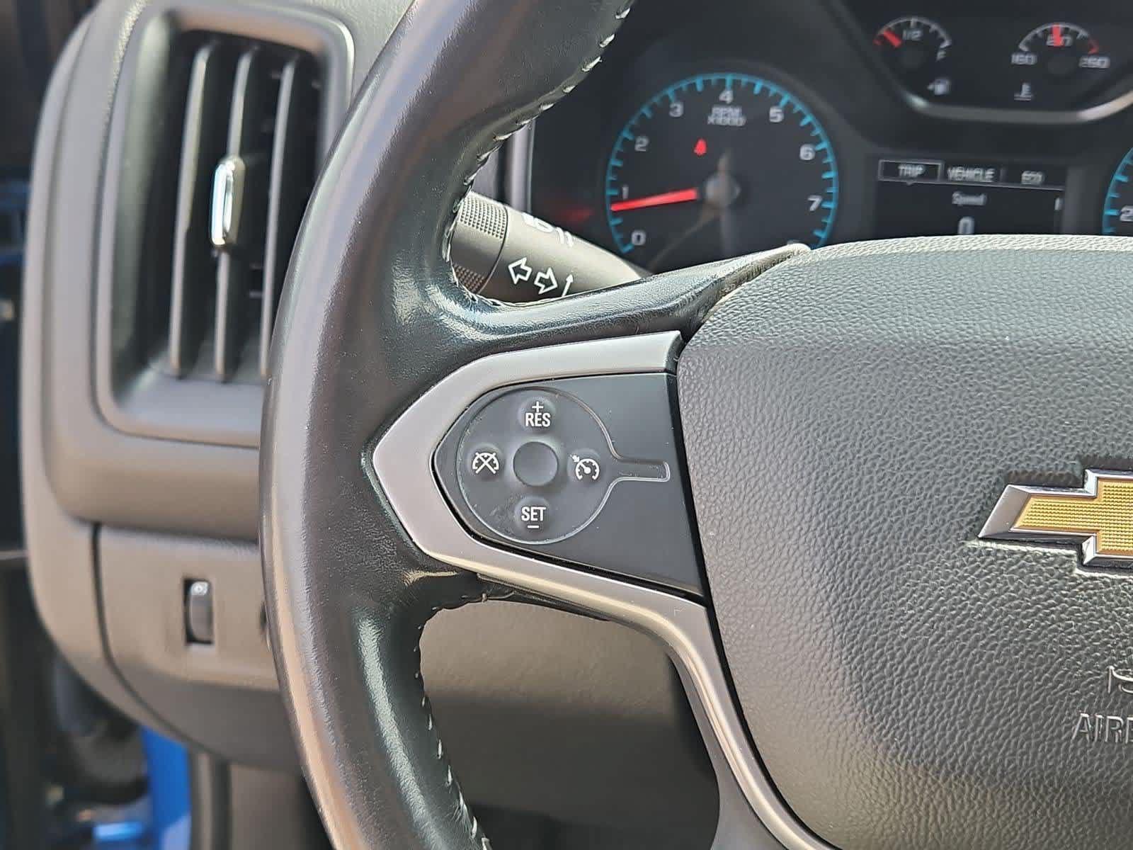Used 2021 Chevrolet Colorado LT RWD image 22