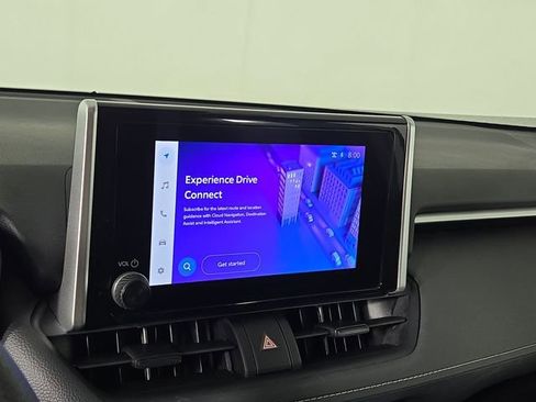 Used 2025 Toyota RAV4 XLE image 17