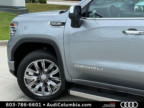 Used 2023 GMC Sierra 1500 Denali w/ Denali Reserve Package AWD/4WD image 8