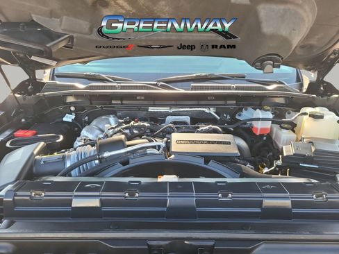 Used 2024 GMC Sierra 3500 Denali image 24