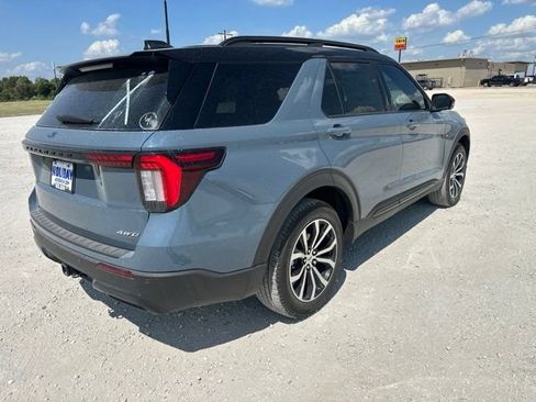 New 2026 Ford Explorer ST-Line AWD/4WD image 8