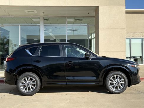 New 2025 MAZDA CX-5 AWD 2.5 S w/ Preferred Package image 3