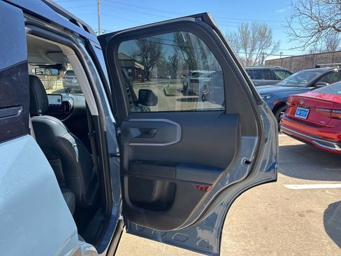 Used 2024 Ford Bronco Sport Outer Banks w/ Tech Package AWD/4WD image 14