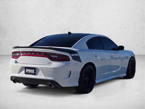 Used 2019 Dodge Charger Scat Pack w/ Daytona Edition Group RWD image 5