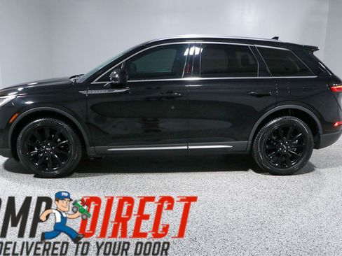 Used 2021 Lincoln Corsair AWD w/ Premium Package image 10