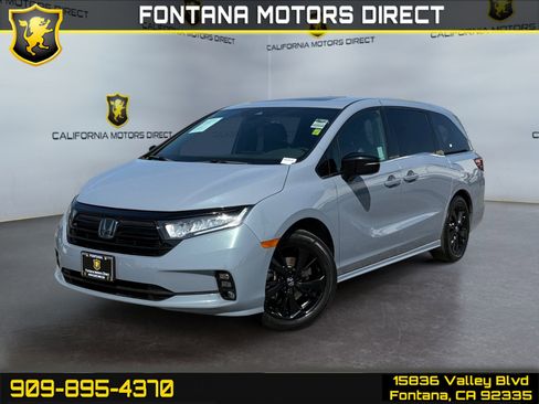 Used 2023 Honda Odyssey Sport image 1