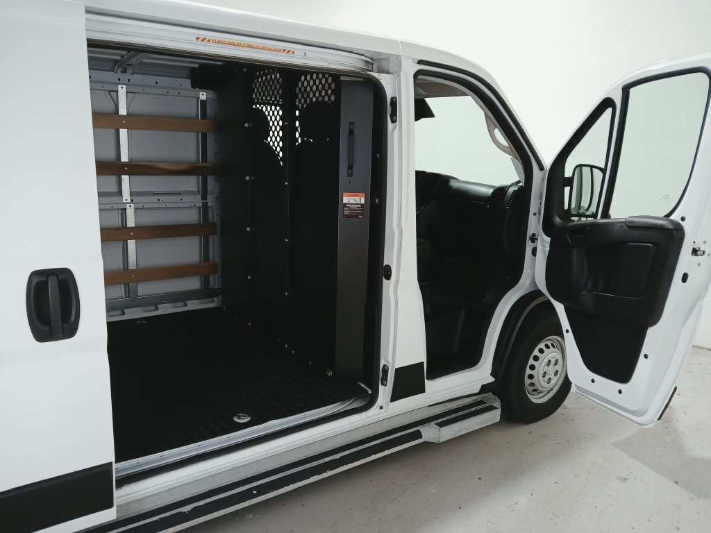 Used 2025 RAM ProMaster 2500 w/ U-Haul Equipment Group FWD image 12